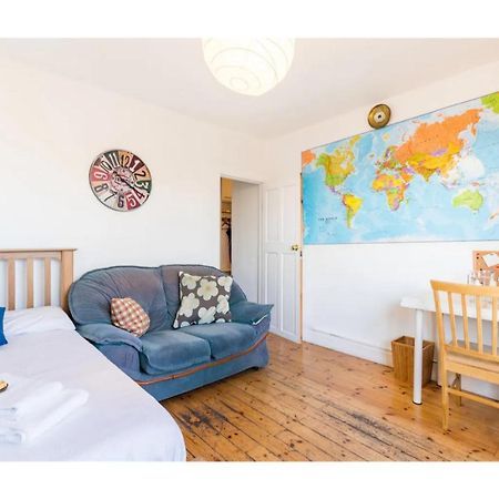 Central London Shared Apartment Екстериор снимка
