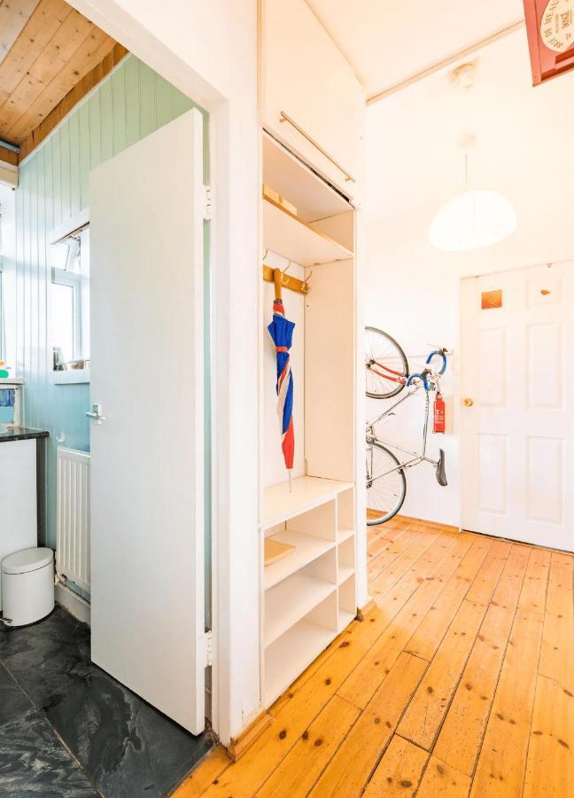 Central London Shared Apartment Екстериор снимка