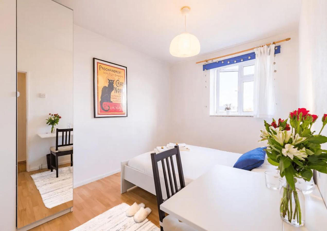 Central London Shared Apartment Екстериор снимка